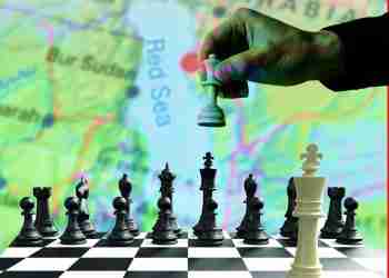 Rolling up Sleeves to the Red Sea Chessboard